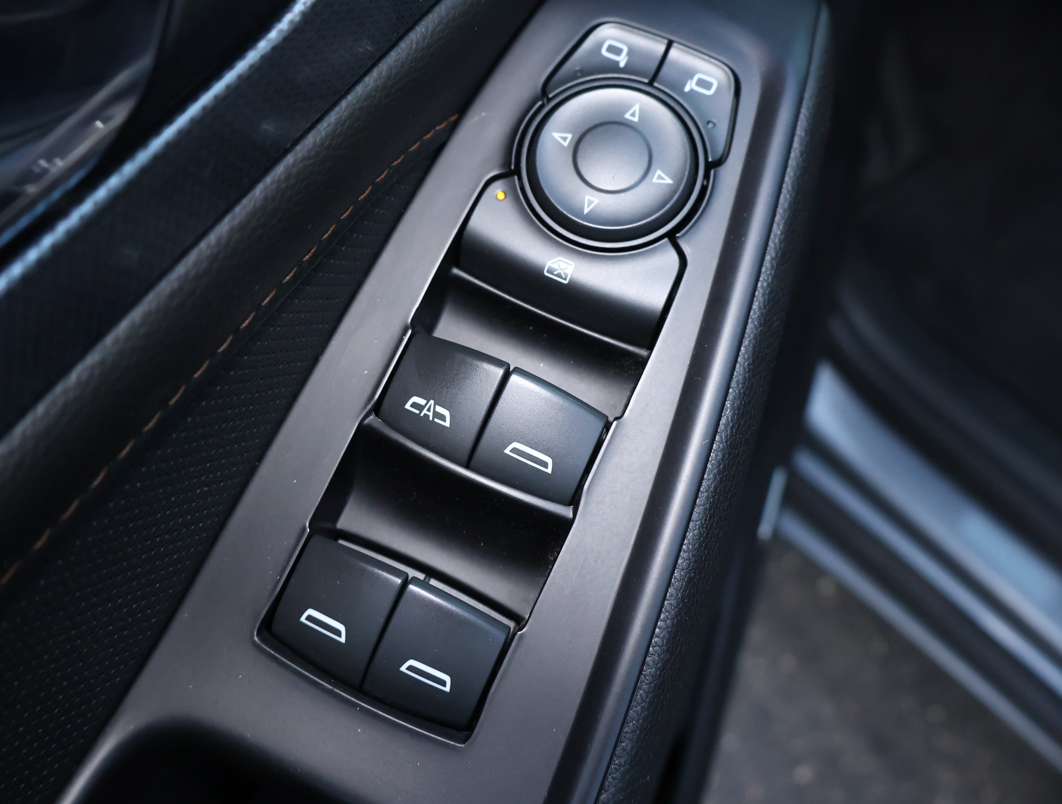 Used 2018 Chevrolet Traverse Premier AWD/4WD image 7