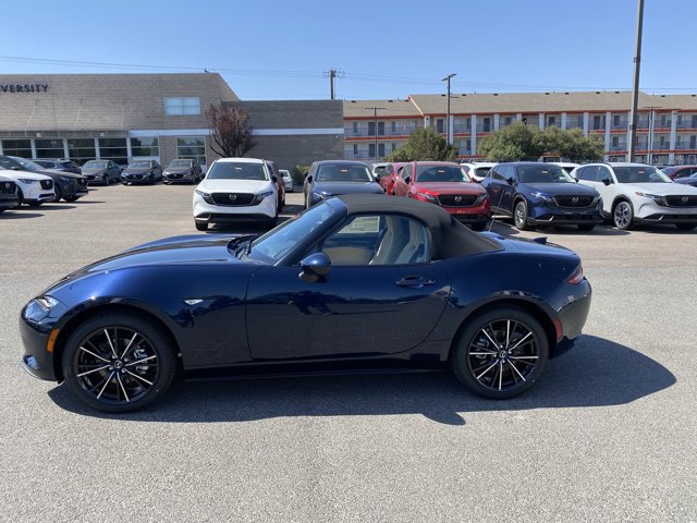New 2026 MAZDA MX-5 Miata Grand Touring w/ Weather Package RWD image 39