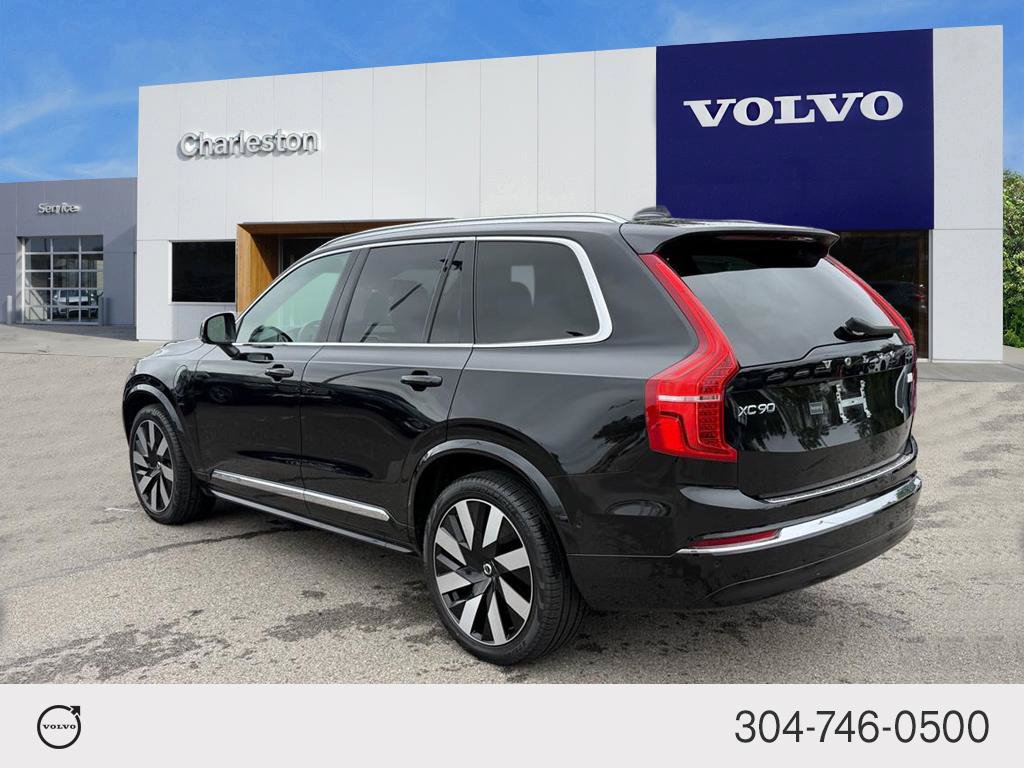 Certified 2023 Volvo XC90 T8 Ultimate w/ Protection Package AWD/4WD image 5