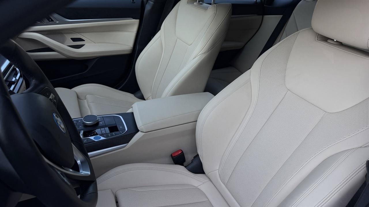 Used 2023 BMW i4 eDrive35 w/ Premium Package RWD image 27