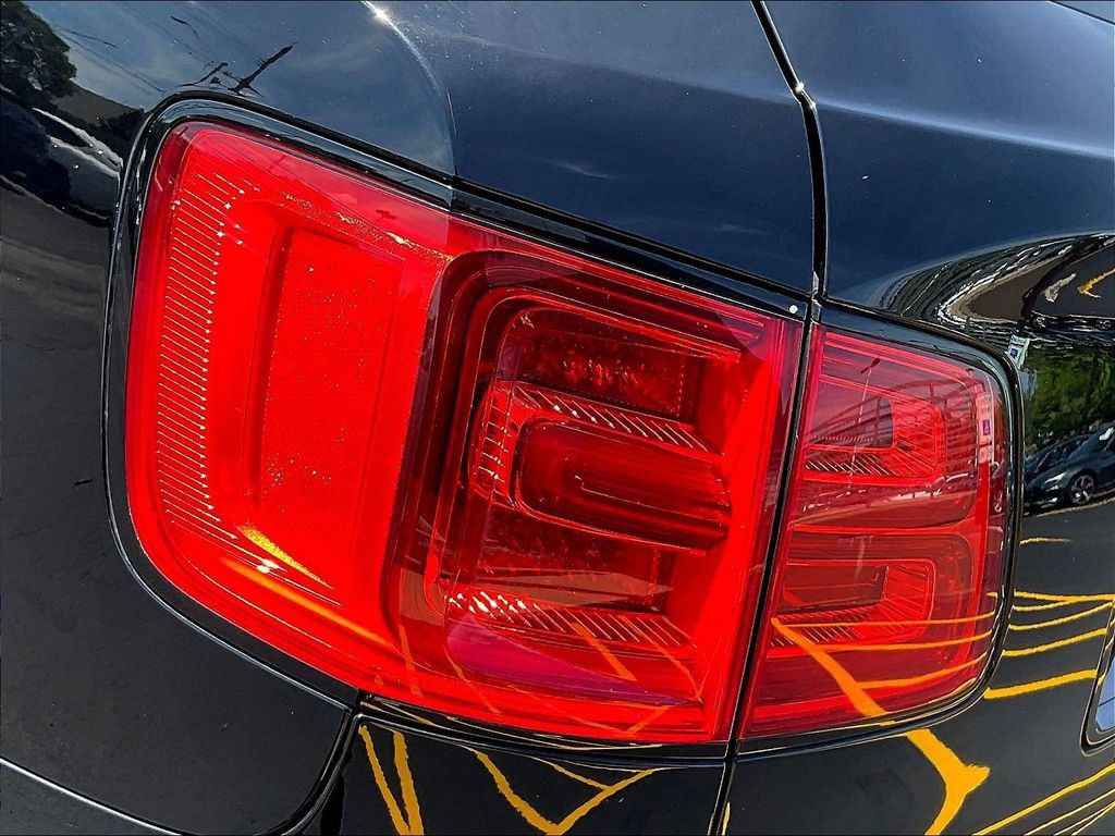 Used 2019 Bentley Bentayga AWD/4WD image 22