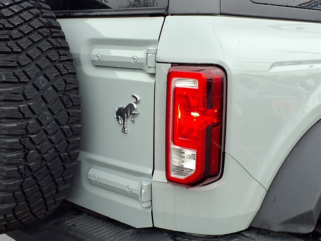 Used 2024 Ford Bronco Black Diamond w/ Sasquatch Package image 25