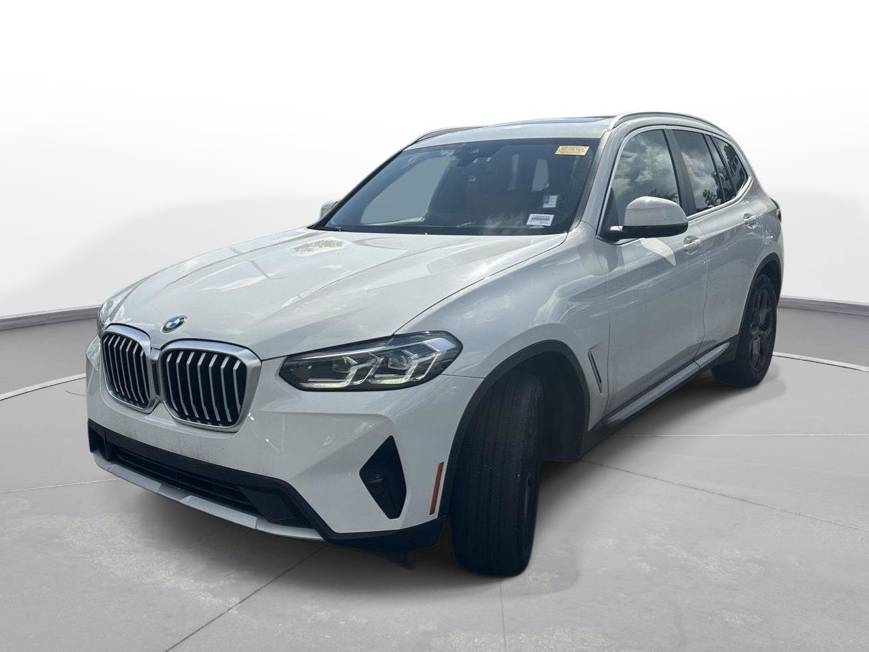 Used 2024 BMW X3 xDrive30i w/ Premium Package w/ZPA AWD/4WD image 2