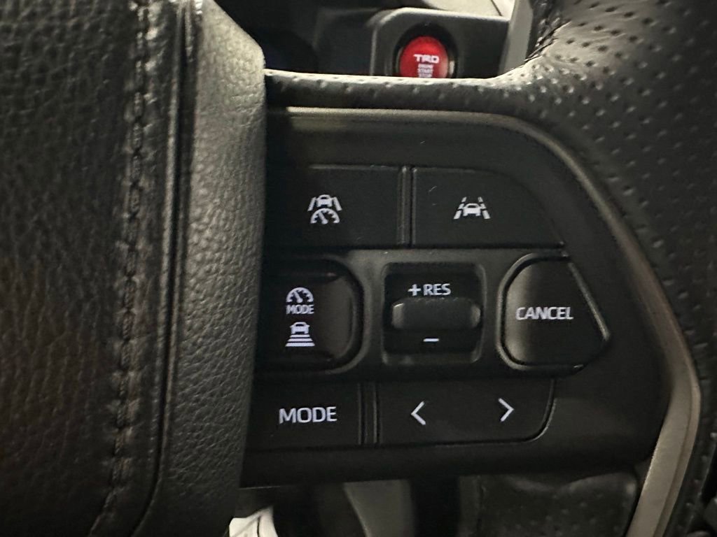 Used 2025 Toyota 4Runner TRD Off-Road image 19