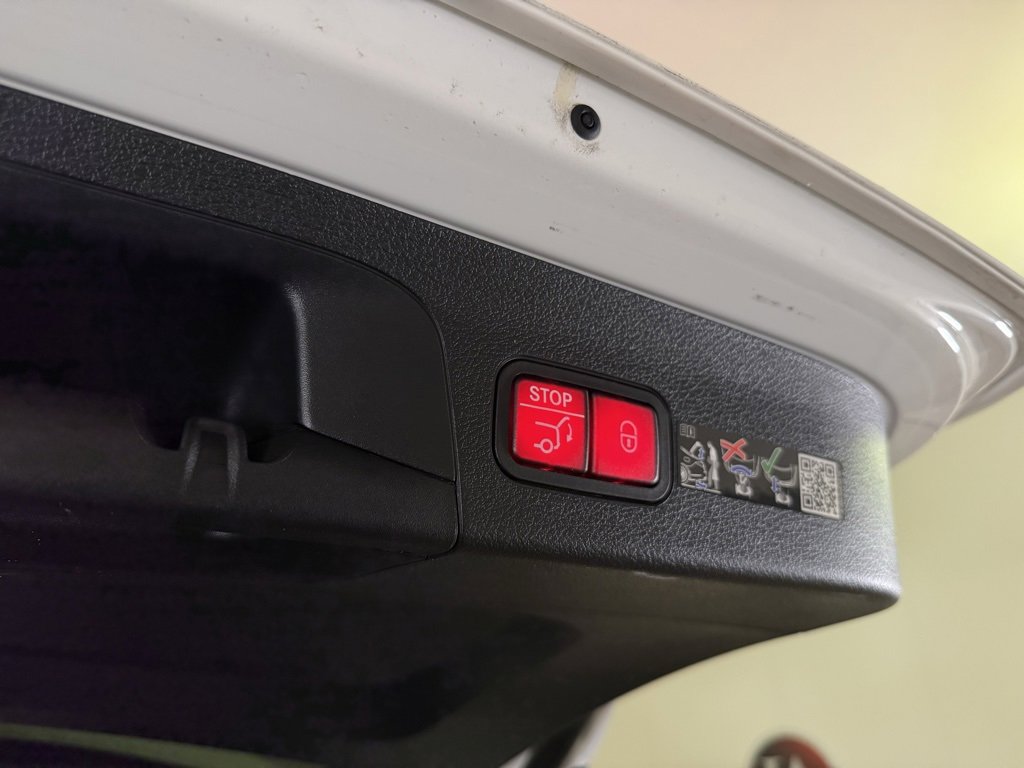 Used 2026 Mercedes-Benz GLS 450 4MATIC image 37