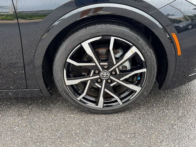 Used 2024 Toyota Prius Prime FWD image 19