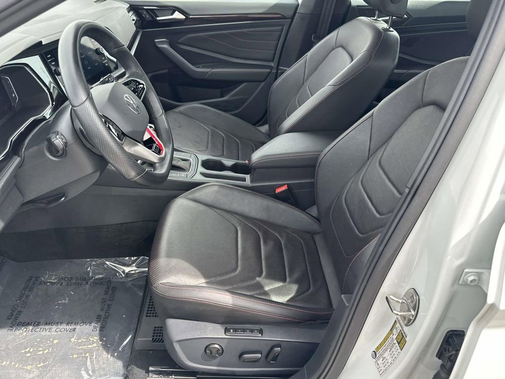Certified 2024 Volkswagen Jetta GLI Autobahn w/ GLI Black Package image 18