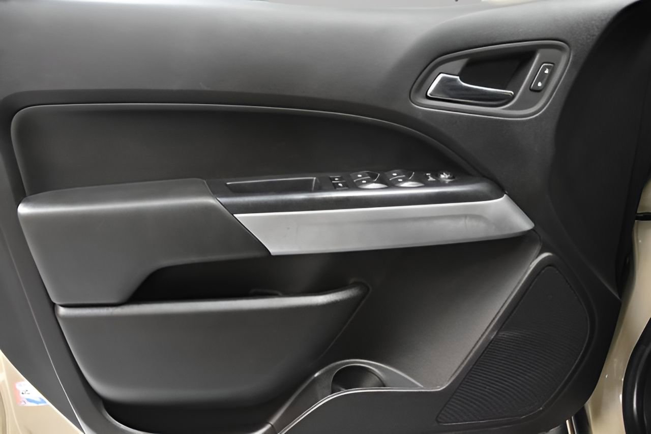 Used 2021 Chevrolet Colorado ZR2 w/ ZR2 Dusk Special Edition image 32