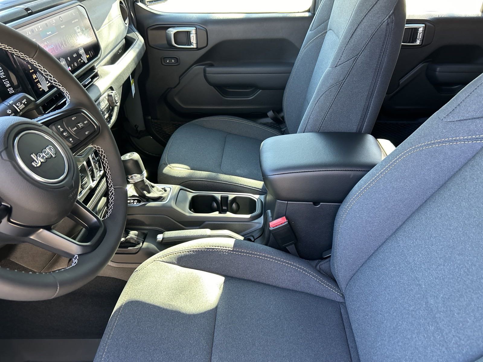 New 2025 Jeep Wrangler Sport S image 19