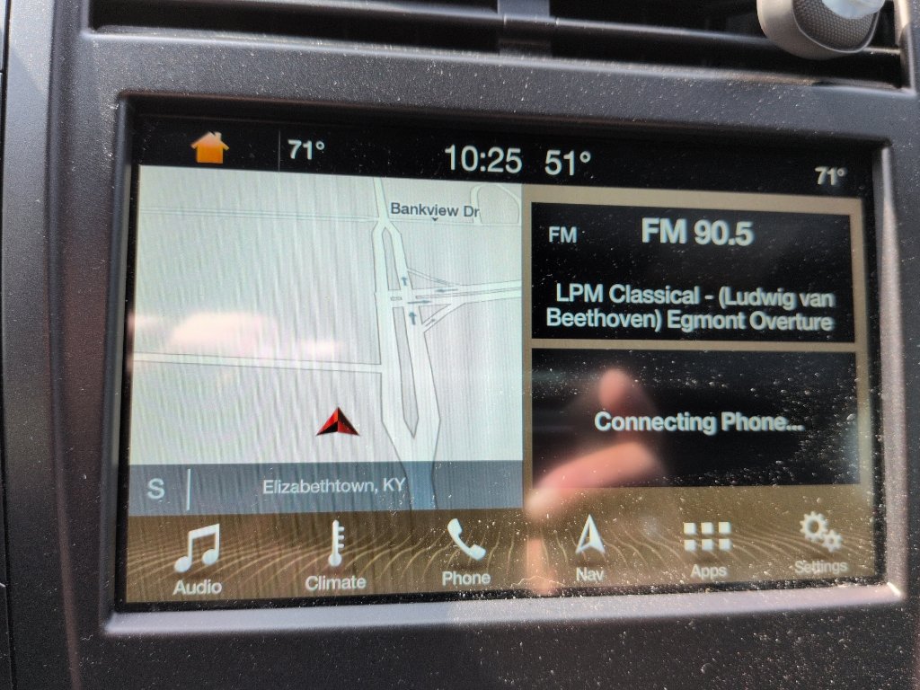 Used 2017 Lincoln MKC Select w/ Select Plus Package AWD/4WD image 9