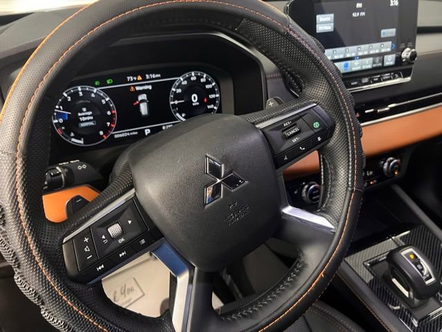 Used 2024 Mitsubishi Outlander SEL image 36