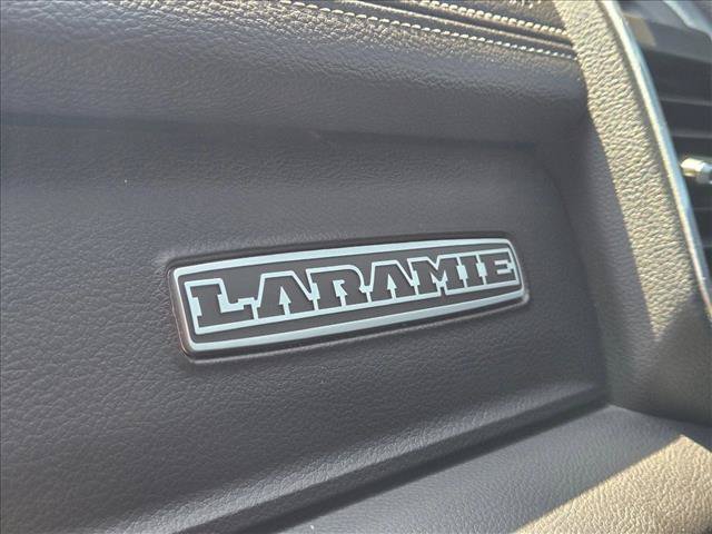 Used 2022 RAM 2500 Laramie w/ Night Edition AWD/4WD image 8