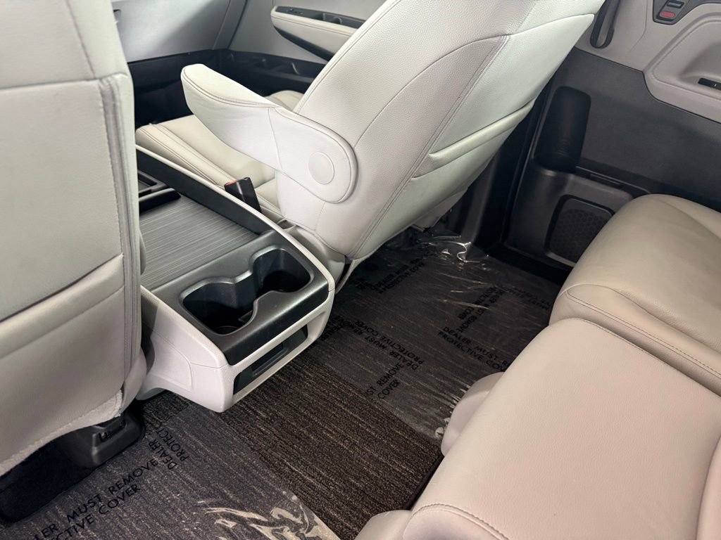 Used 2023 Honda Odyssey EX-L image 35