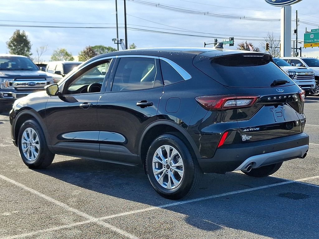 Certified 2023 Ford Escape Active image 4