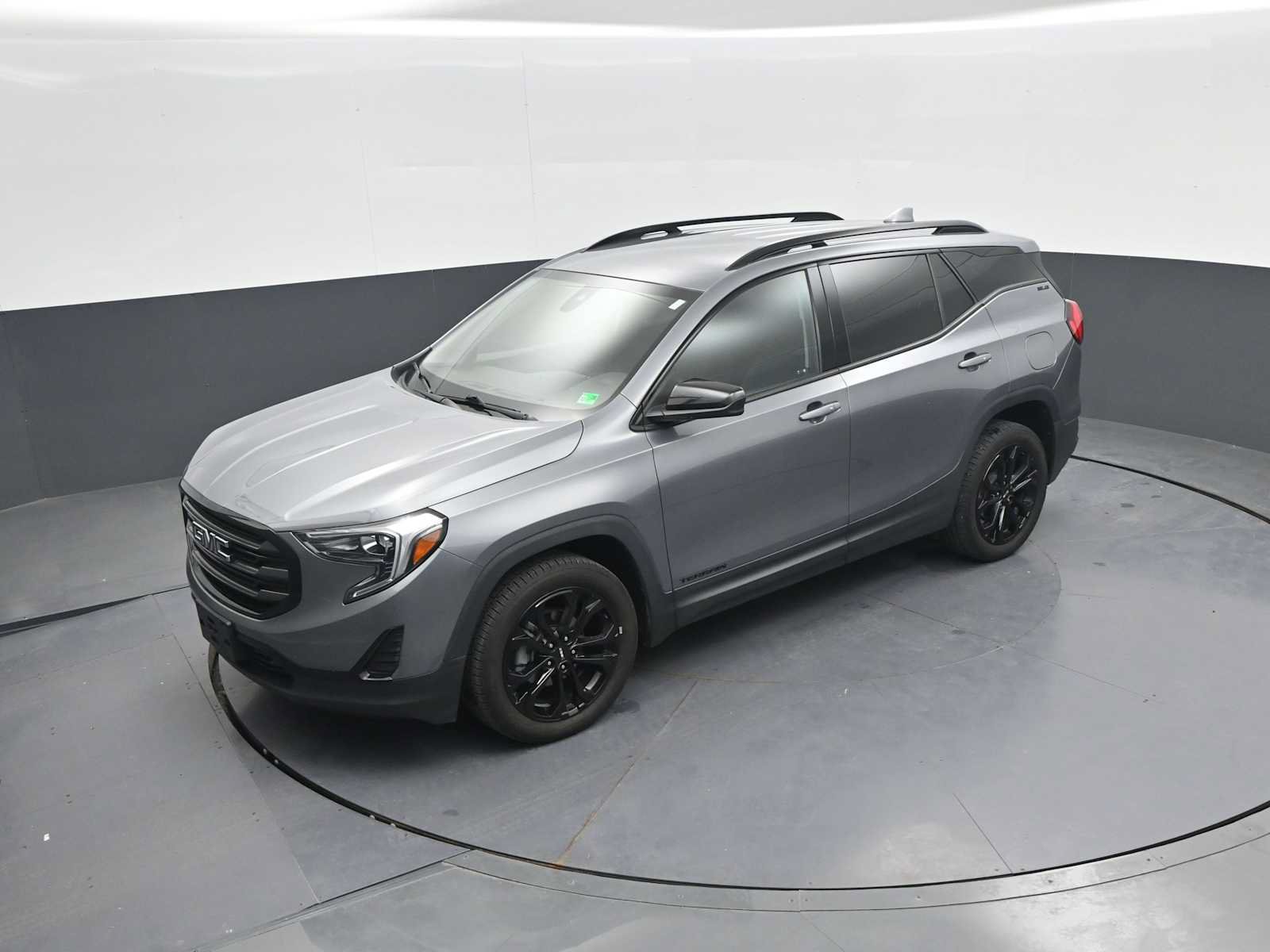 Used 2021 GMC Terrain SLE w/ Driver Convenience Package AWD/4WD image 28