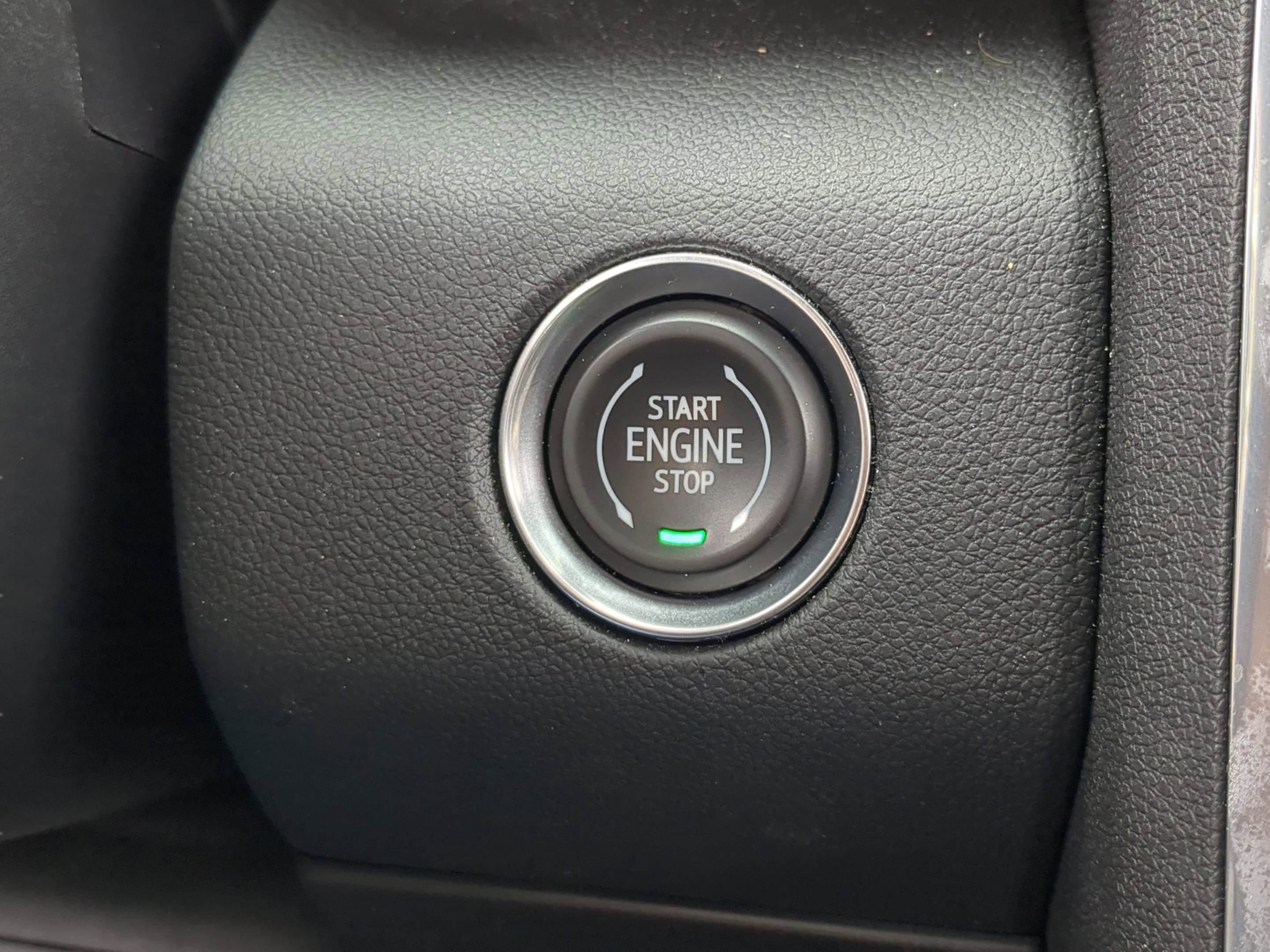 Used 2024 GMC Acadia Elevation image 14