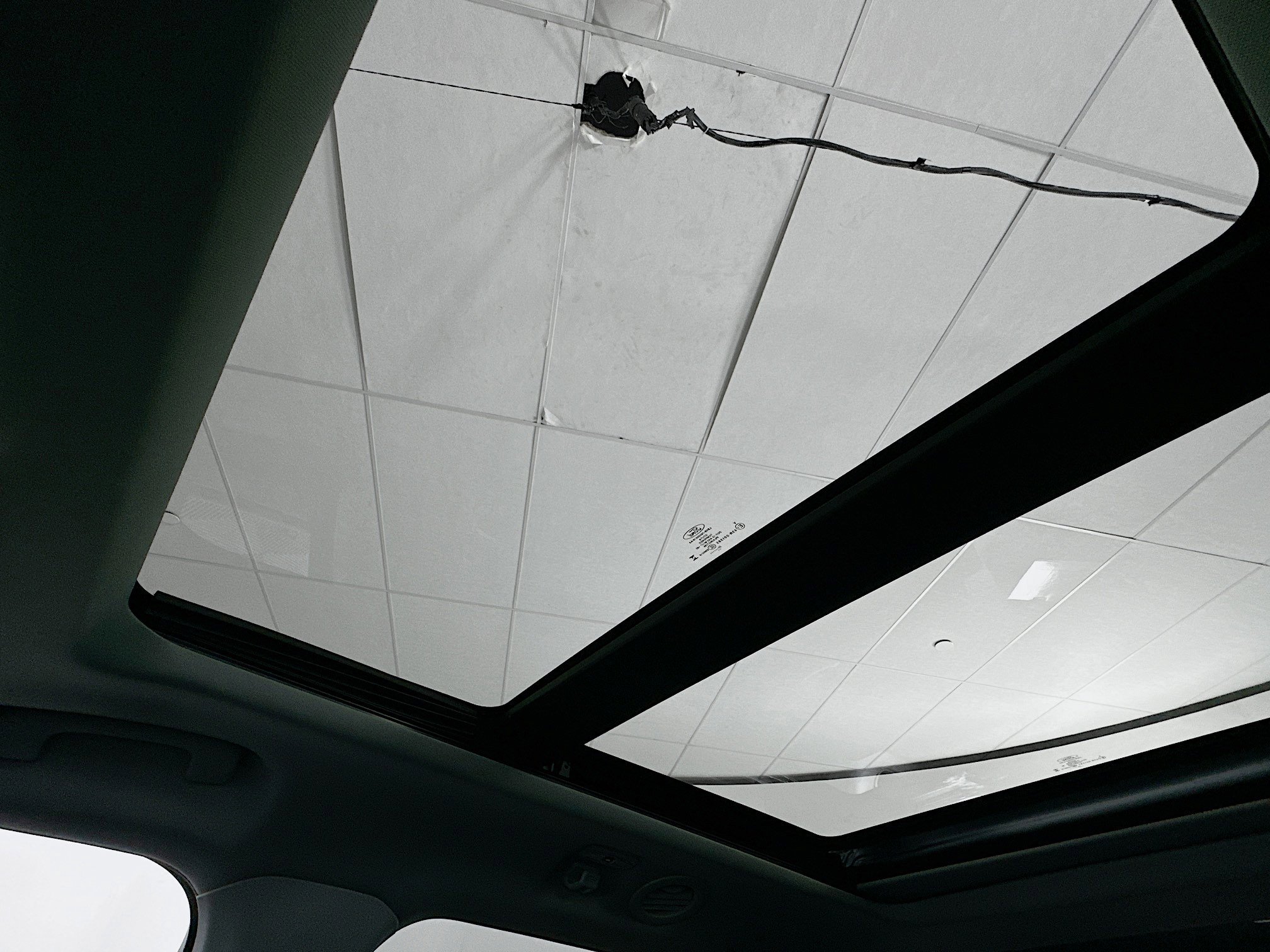 Used 2023 Ford Explorer XLT w/ Equipment Group 202A image 25