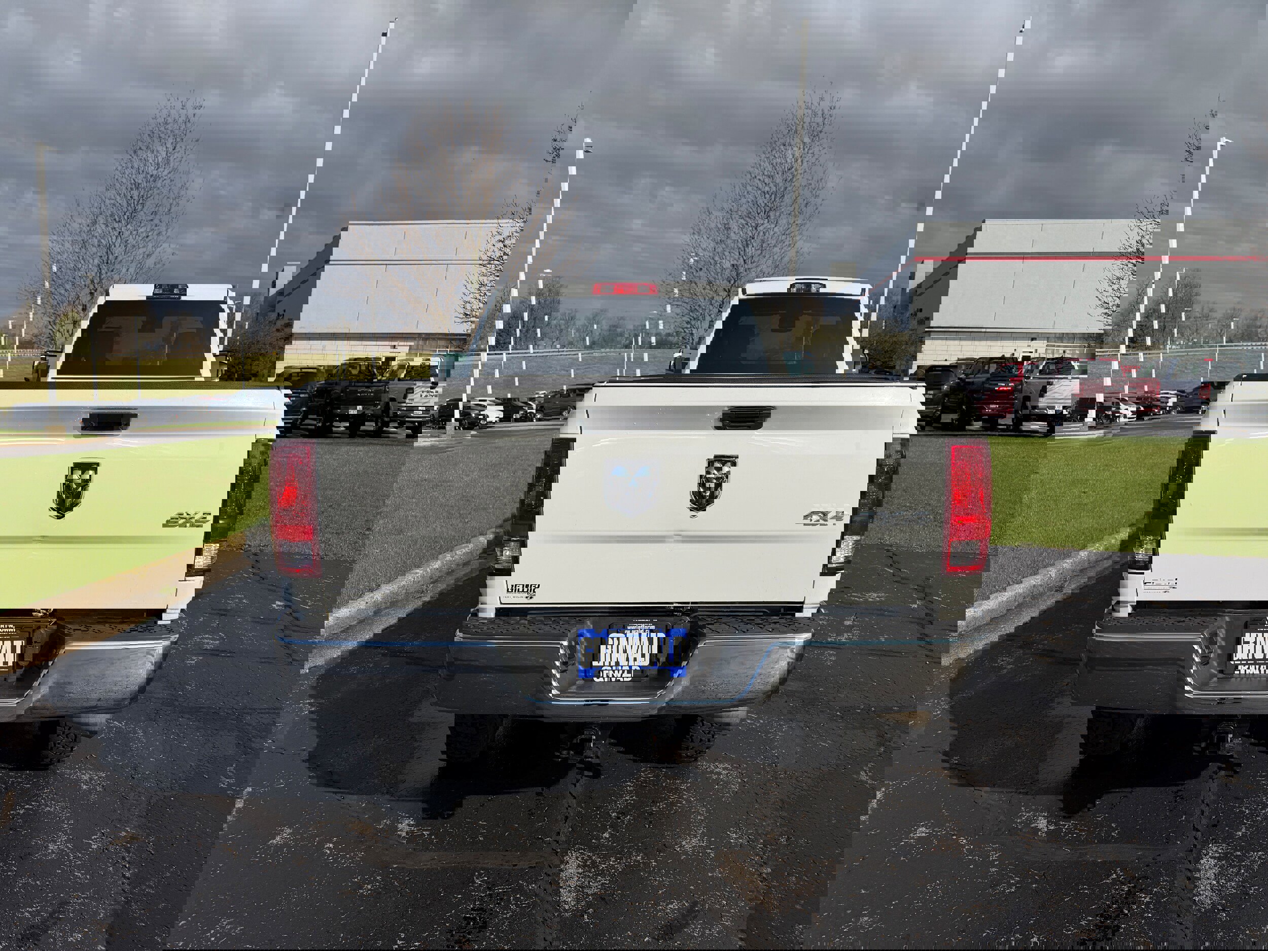 Used 2017 RAM 3500 Tradesman w/ Chrome Appearance Group AWD/4WD image 24