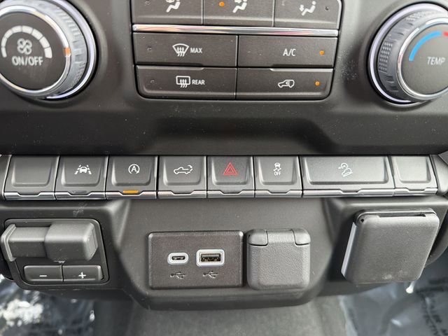 New 2026 Chevrolet Silverado 1500 Custom Trail Boss w/ LPO, Dark Essentials Package image 30