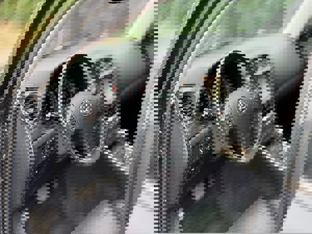 Used 2010 Lexus IS 250 image 8