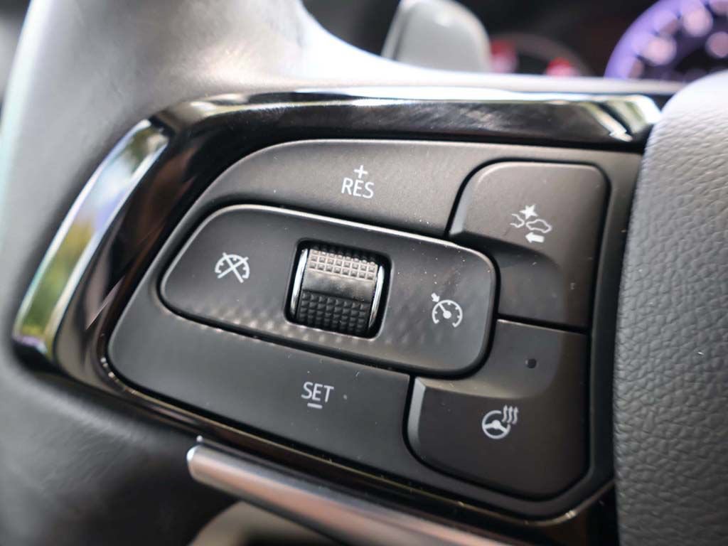Used 2023 Buick Enclave Premium w/ Experience Buick Package FWD image 48