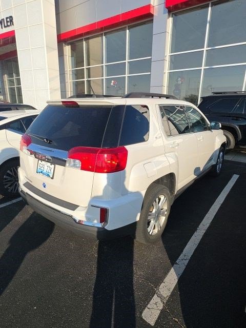Used 2017 GMC Terrain SLE w/ Driver Alert Package I FWD image 3