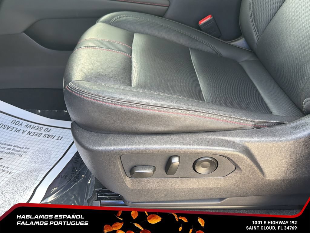 Certified 2026 Chevrolet Suburban RST w/ Comfort Package AWD/4WD image 15