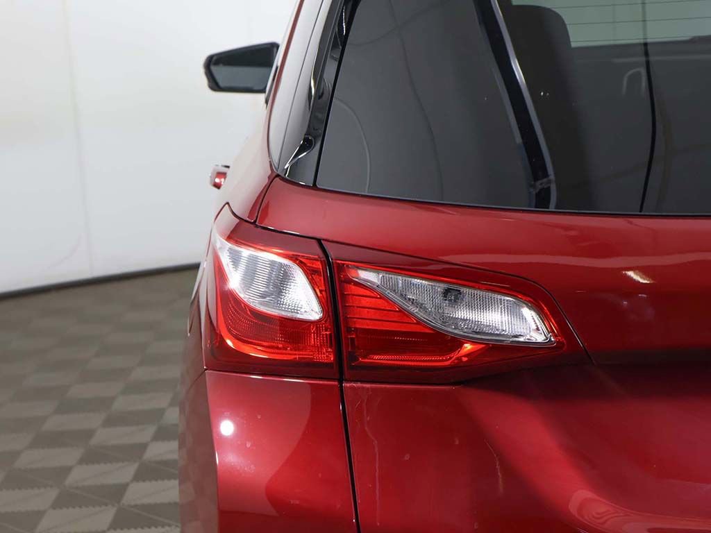 Used 2019 Chevrolet Equinox LT image 16