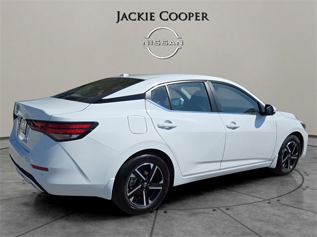 New 2025 Nissan Sentra SV image 5