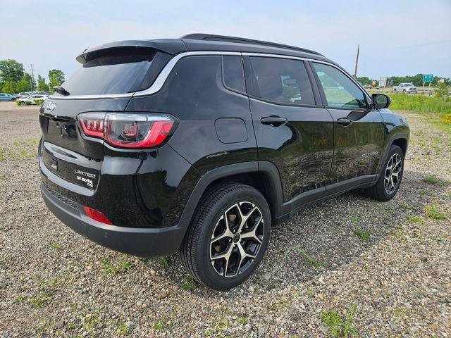 Used 2025 Jeep Compass Limited AWD/4WD image 7
