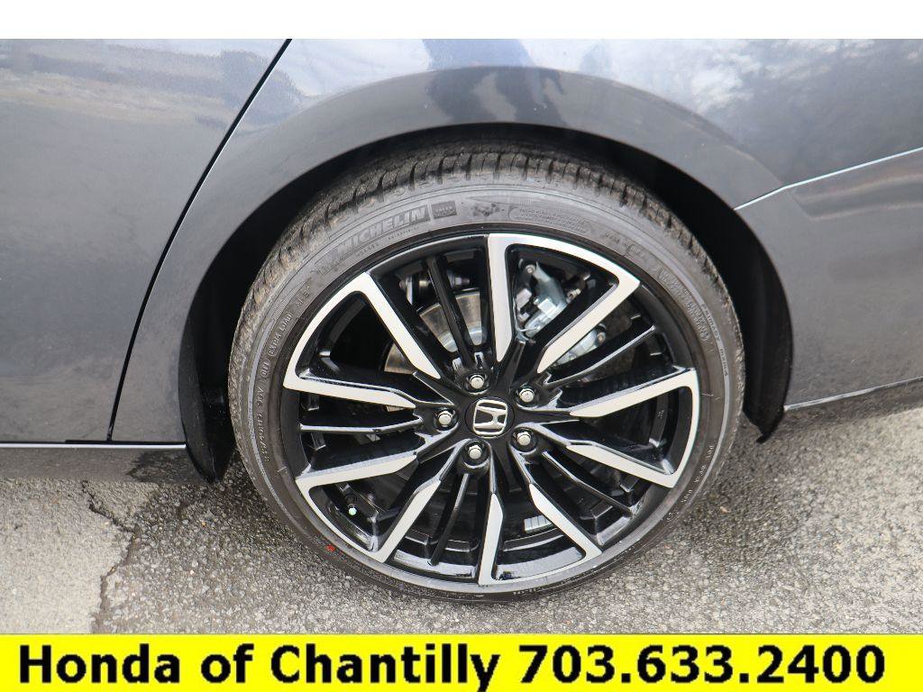 Certified 2025 Honda Accord Touring image 28