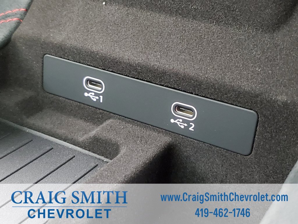 Used 2025 Audi RS 6 performance image 31