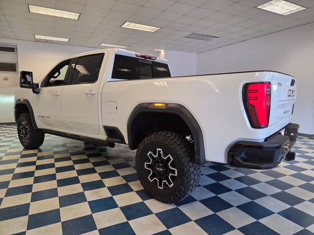 Used 2024 GMC Sierra 2500 AT4X AWD/4WD image 5
