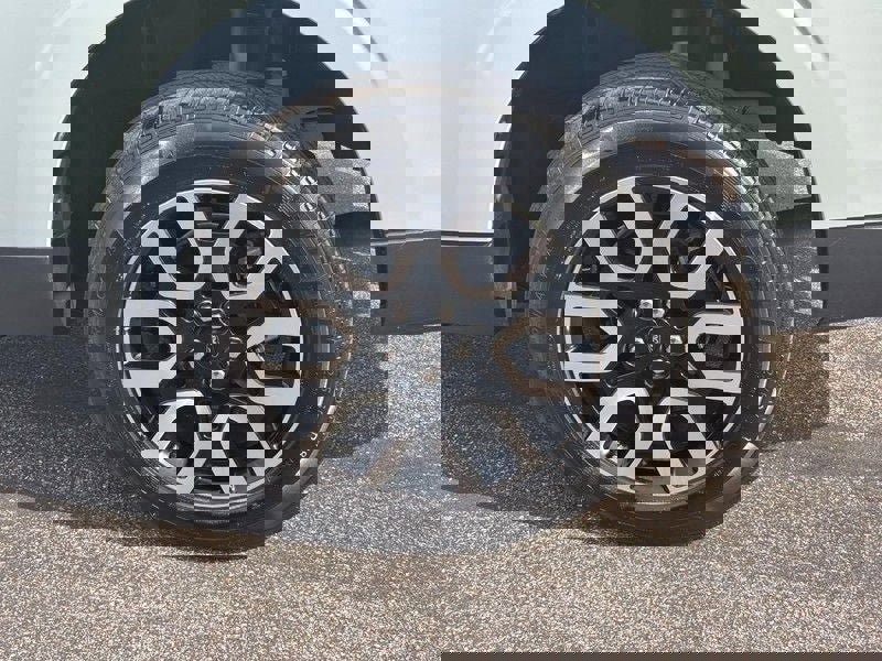 Used 2023 Ford Maverick Lariat w/ Lariat Luxury Package image 6