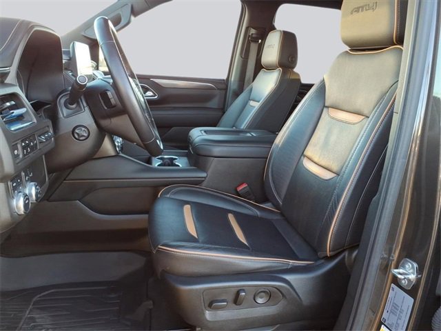 Used 2021 GMC Yukon AT4 w/ Technology Package image 18