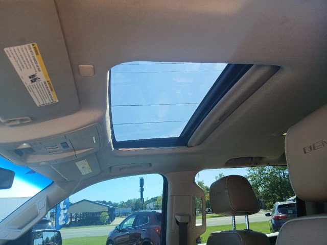 Used 2018 GMC Sierra 1500 Denali w/ Denali Ultimate Package image 11