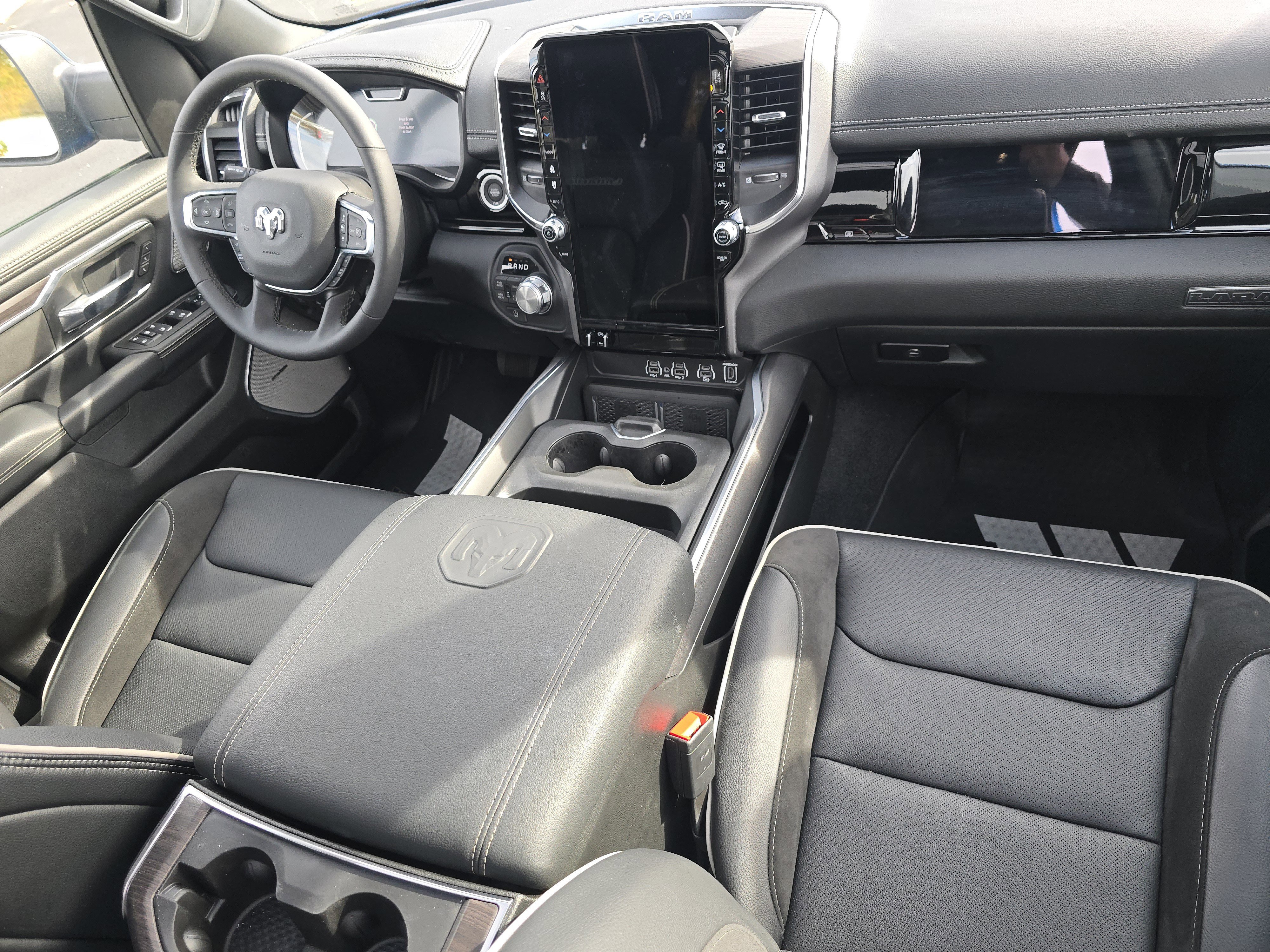 New 2025 RAM 1500 Laramie w/ Night Edition AWD/4WD image 24