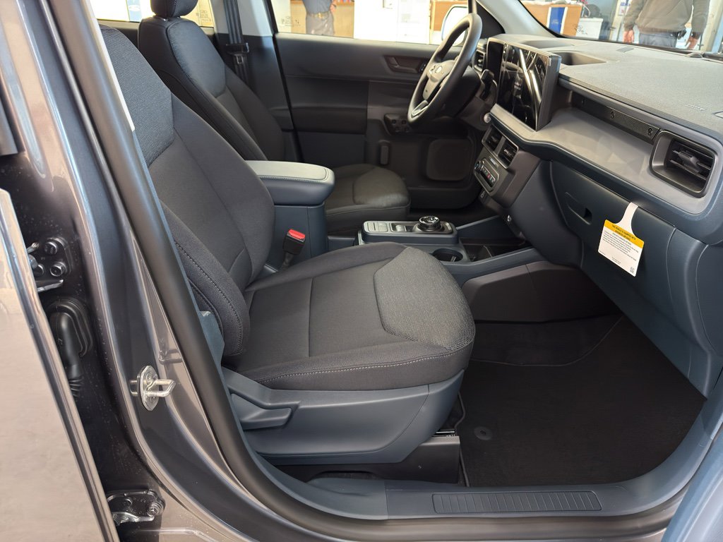 New 2025 Ford Maverick XL w/ Equipment Group 101A image 30