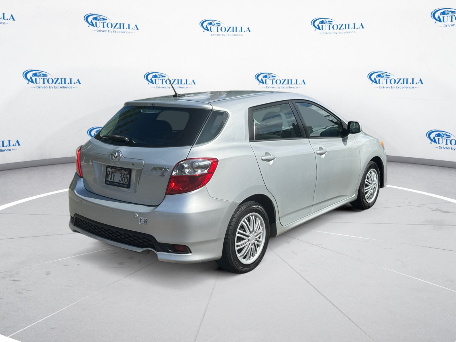 Used 2013 Toyota Matrix L FWD image 5