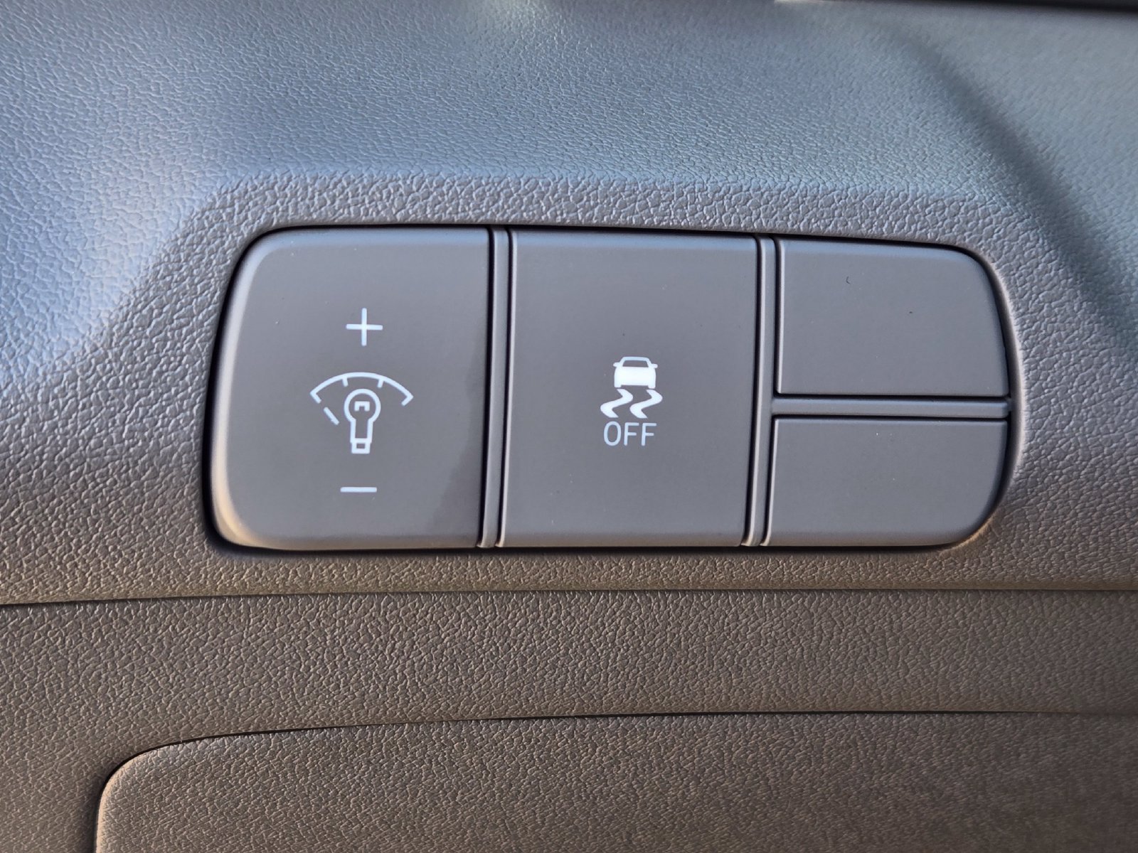New 2026 Hyundai Elantra SEL Sport Premium FWD image 15