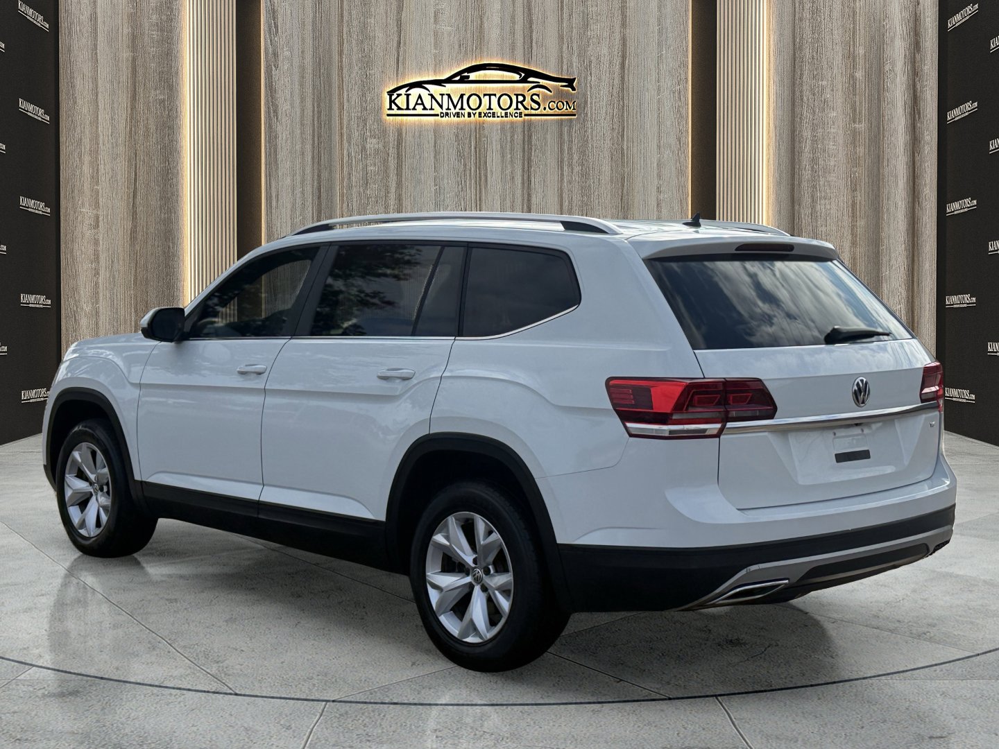 Used 2018 Volkswagen Atlas S image 5