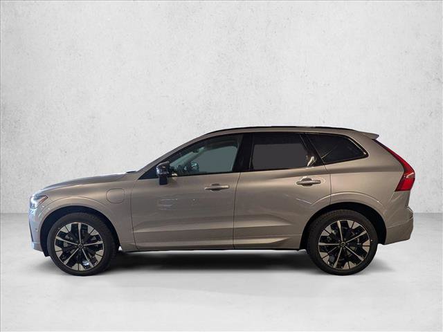 New 2026 Volvo XC60 T8 Plus w/ Climate Package PRO AWD/4WD image 9