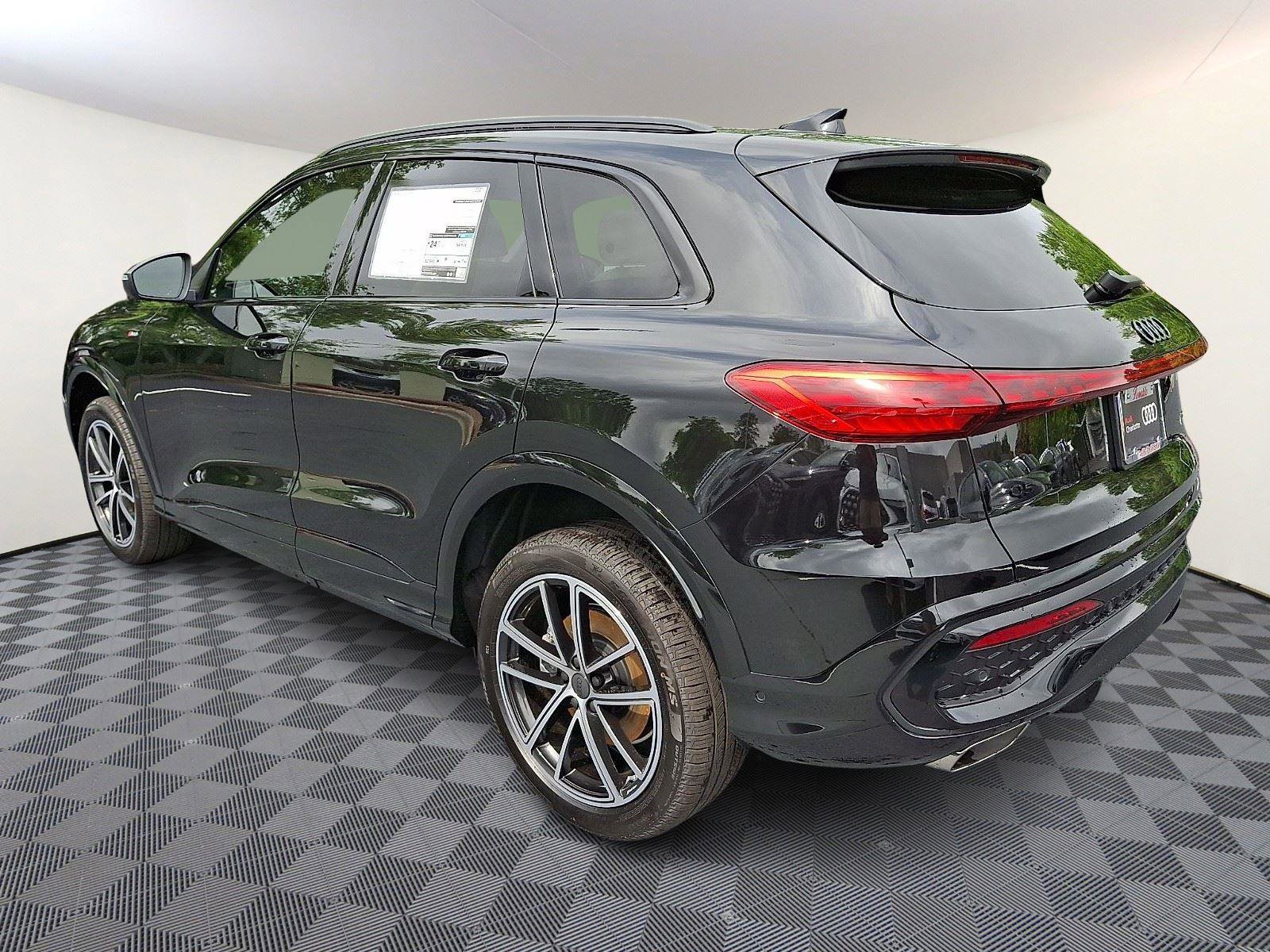 New 2026 Audi Q5 Premium Plus AWD/4WD image 4