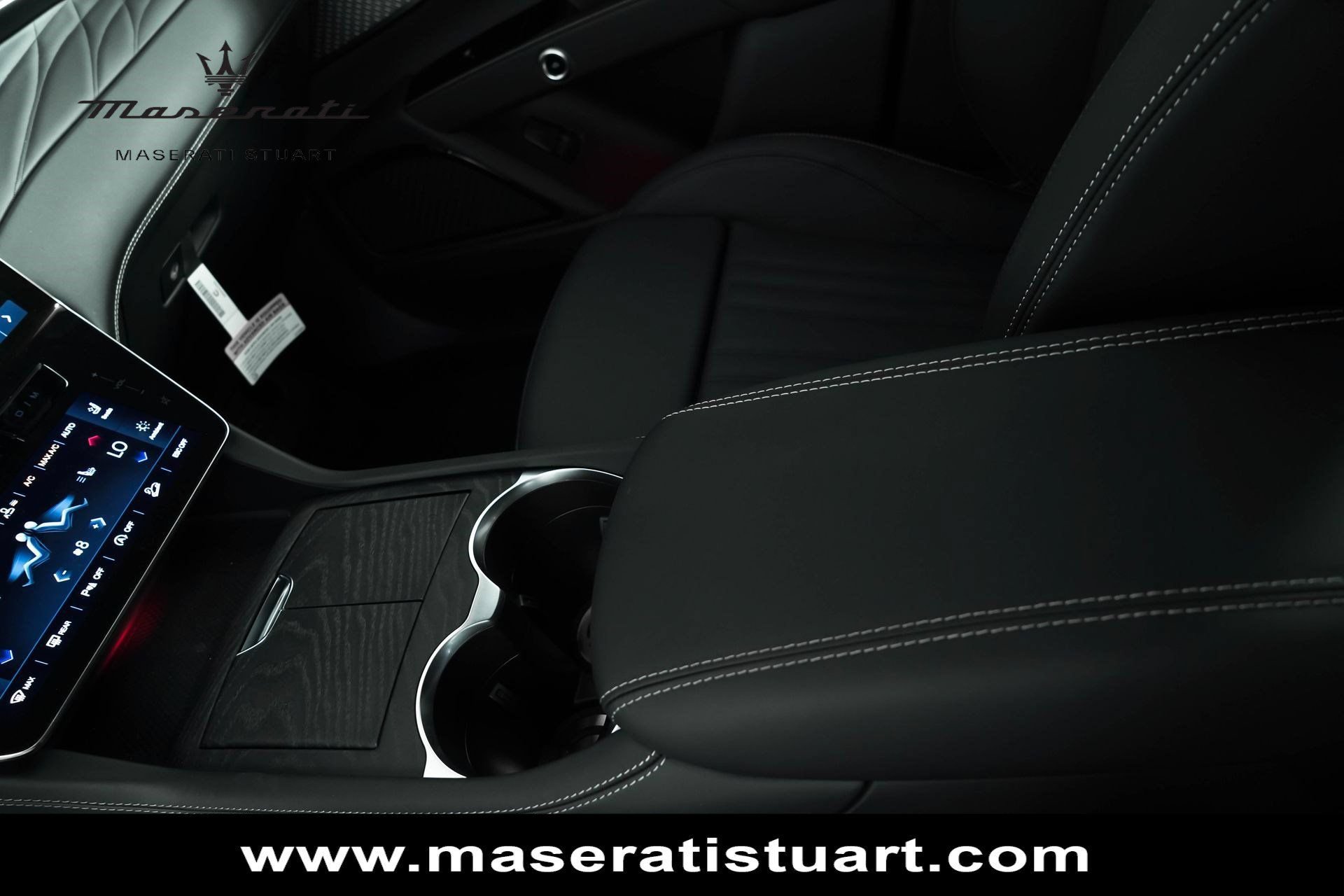 New 2025 Maserati Grecale GT AWD/4WD image 32