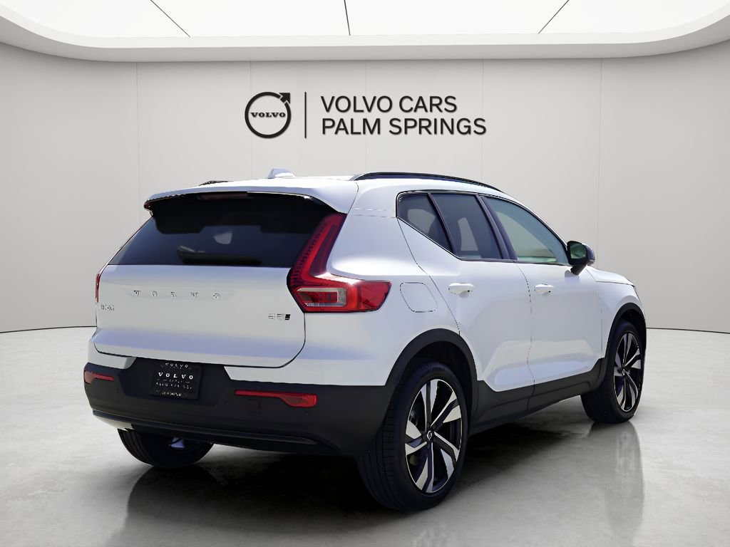 New 2026 Volvo XC40 B5 Plus w/ Protection Package image 8