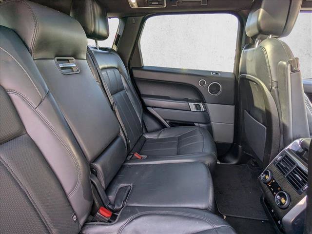 Used 2018 Land Rover Range Rover Sport HSE image 20