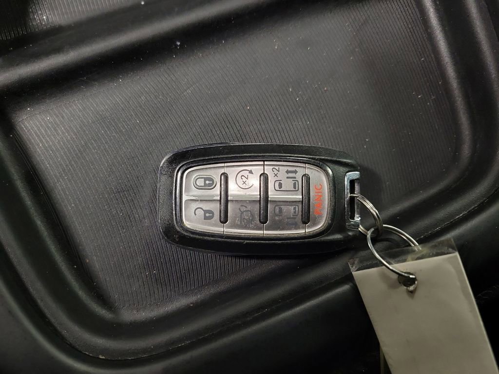 Used 2019 Chrysler Pacifica Touring Plus w/ S Appearance Package image 16