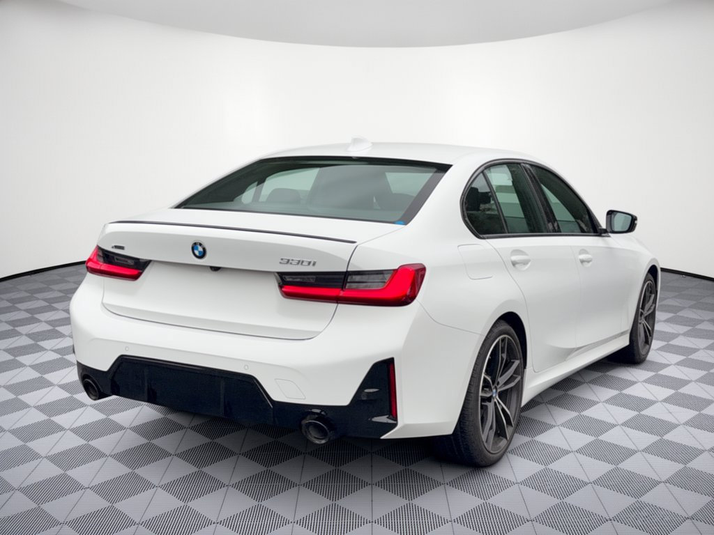 Certified 2024 BMW 330i xDrive Sedan w/ M Sport Package AWD/4WD image 9