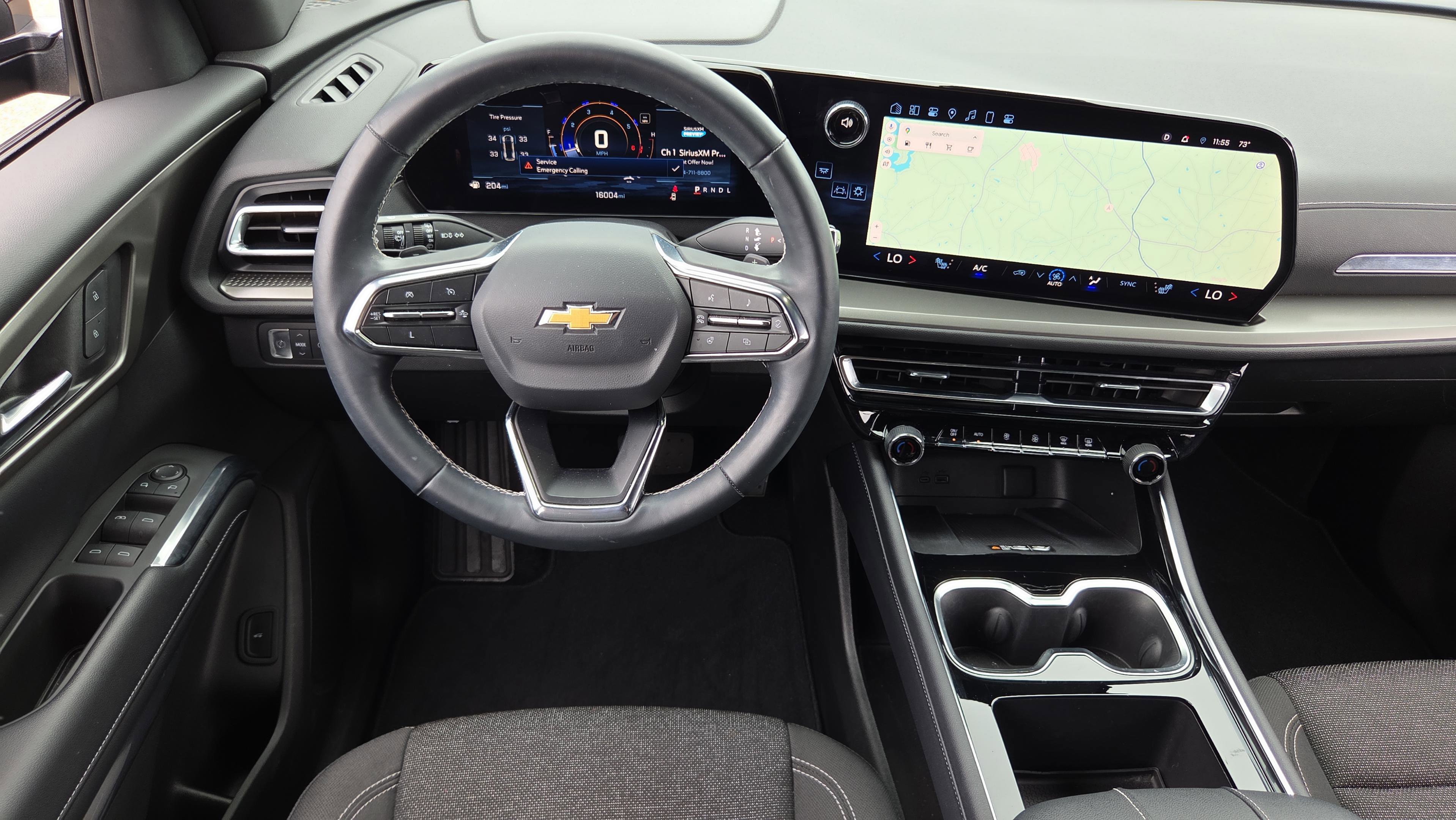 Used 2025 Chevrolet Traverse LT w/ Driver Confidence Package FWD image 11