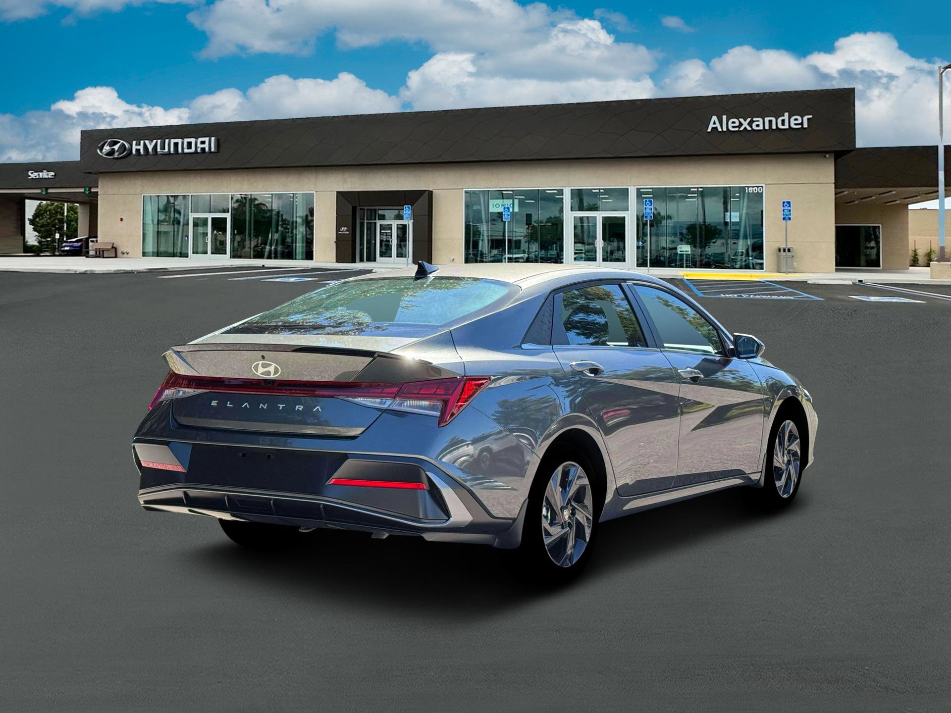 New 2026 Hyundai Elantra SEL Sport Premium FWD image 7